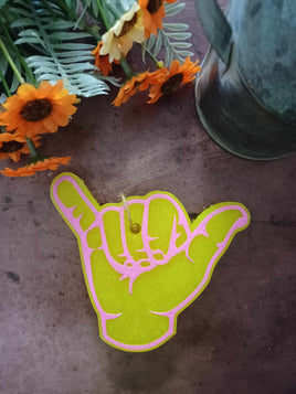 Hang Loose Freshie